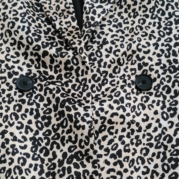 Nine West Cheetah Blazer - Picture 8 of 15